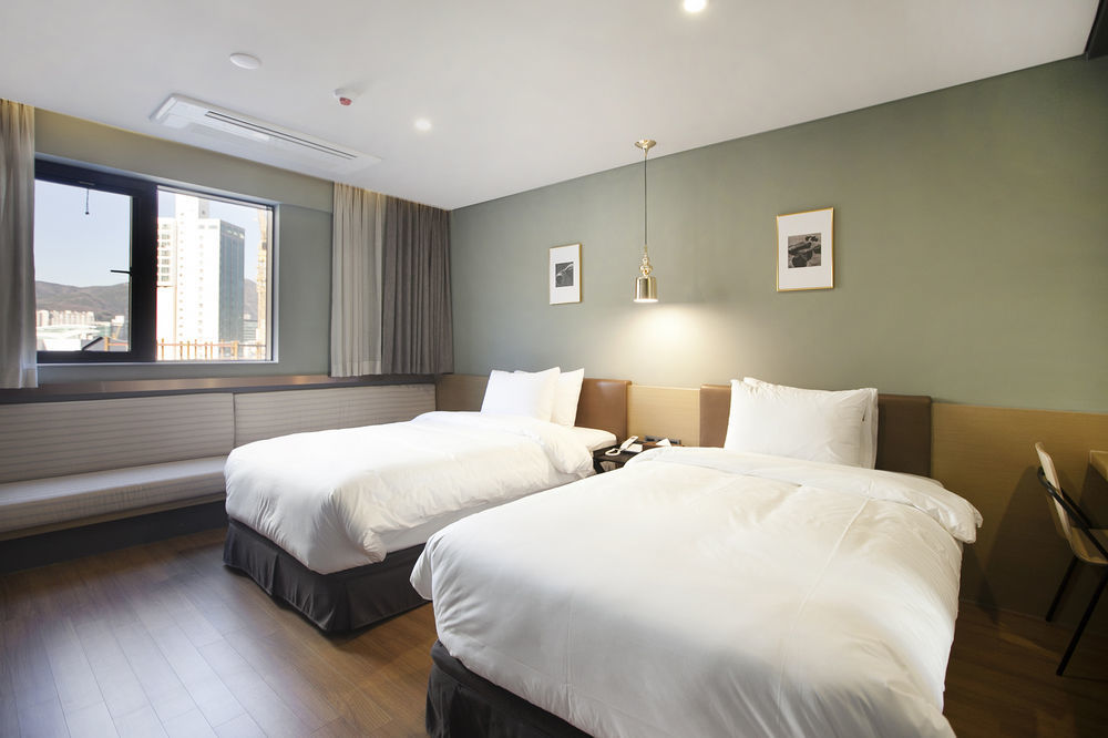 Bay Hound Hotel Busan Exterior photo